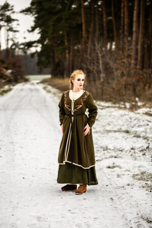 Wikinger Birka Mantel Skadi Olive XS