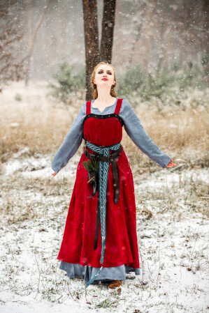 Wikinger Leinen Überkleid Alena Rot S/M