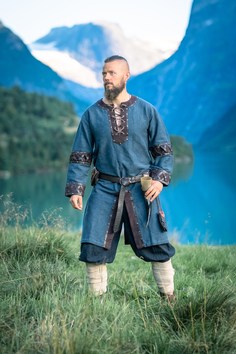 Mens Viking Tunic "Leif" with Leather Applications