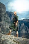 Túnica Vikinga Hombre «Asgrim» con Cuello en V Verde 3XL