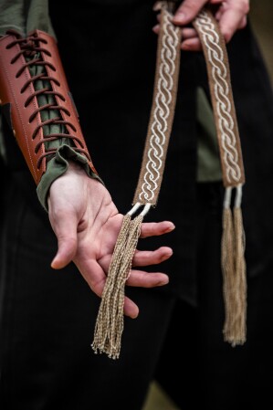 Unisex Gürtel "Vigga" mit Stickerei Sand
