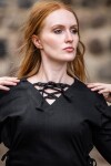 Laced top "Lea" with hood