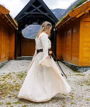 Robe médiévale "Begina"