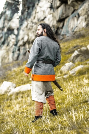 Wikinger Tunika Wolle "Roland"