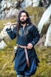 Wikinger Tunika "Snorri" mit Urnes-Stil Handstickerei