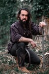 Tipica camicia medioevale con collo alto e colletto allacciato "Friedrich" Marrone L