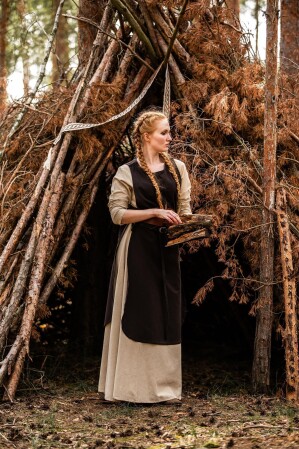 Medieval dress "Magdalena" Brown XXL