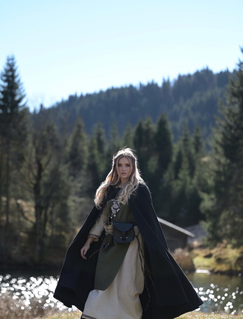 Wikinger-Überkleid "Aleiga" Grün S/M