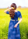 Noble vestido de manga corta con borde "Ennlin" Azul XS