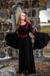 4905 Robe à capuche en viscose "Isolde