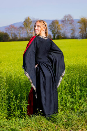 Noble robe en viscose "Ivette" Noir/Rouge XS