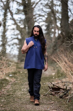 Ärmelloses Stehkragen-Schnürhemd "Louis" Blau S
