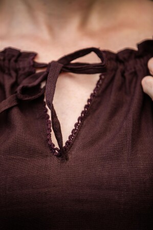 Blusa medieval de manga corta "Sandra" Marrón oscuro XL