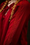 Blusa medieval con encaje "Bettina" roja S
