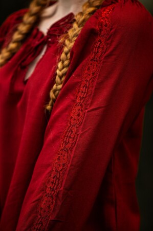 Medieval blouse with lace "Bettina" Red XXL
