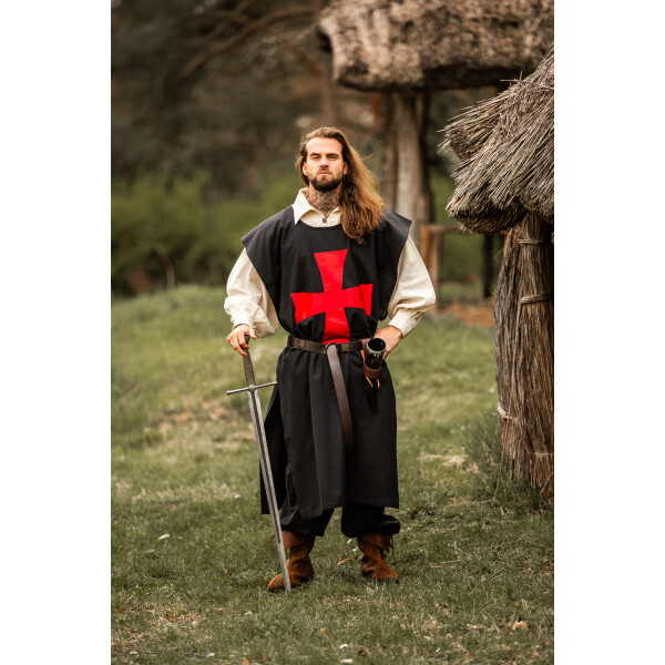 Tunic of the Knights Templar Black/Red