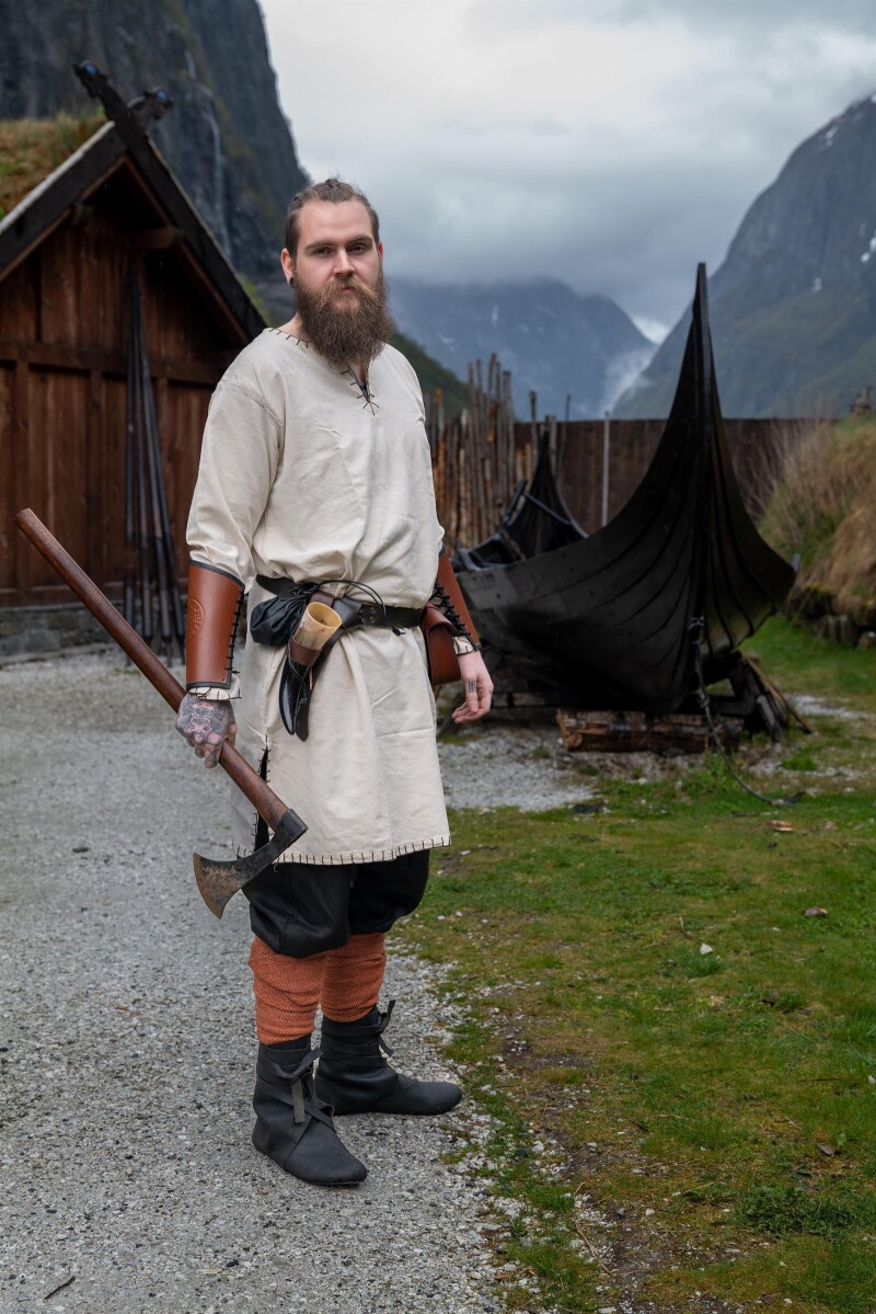 Túnica vikinga con bordado "Erwin" Natural 