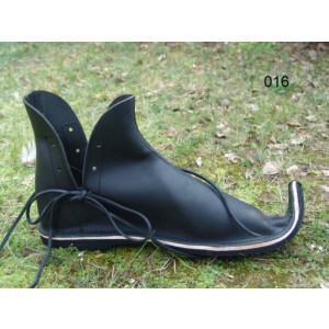 016 Nubuck leather beak shoe - black
