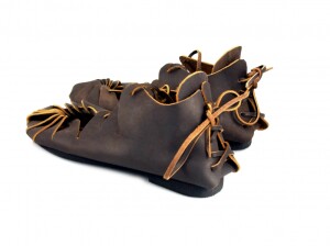 003 Bundschuhe aus Nubukleder- Braun 36