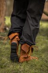 008 Mittelalter Stulpenstiefel aus Nubukleder- Braun