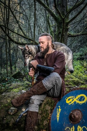 Mittelalterstiefel aus Wildleder- Dunkelbraun 36