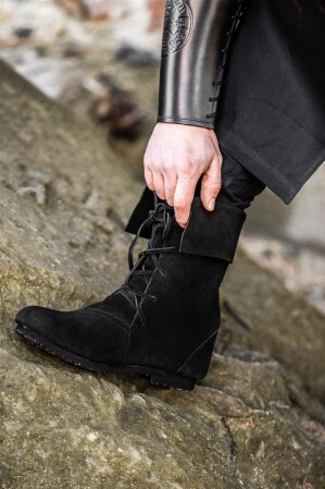 074 Mittelalter-Stiefel "Aurin" mit Stulpe - Schwarz