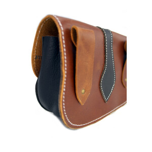 3181 Leather belt pouch "Adalar" with wooden clasp Brown
