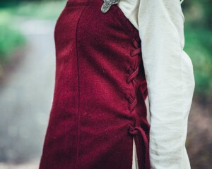 Viking overdress wool "Aila" Red S/M