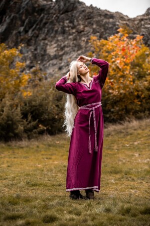 Wikingerkleid "Brigida"- Rot XXL
