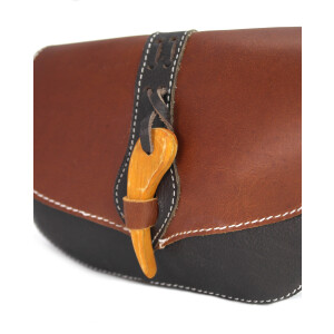 3181 Bolsa de cinturón de cuero "Adalar" con cierre de madera