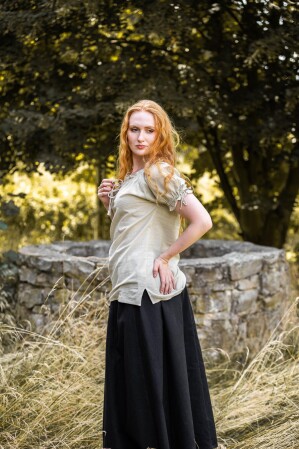 Camicetta medievale a maniche corte "Otilia" - colori canapa S