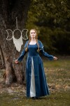 Robe médiévale "Larina" Bleu colombe/Ècru L