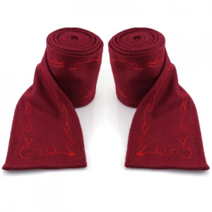 Wool calf wrap with embroidery "Hannes" Red