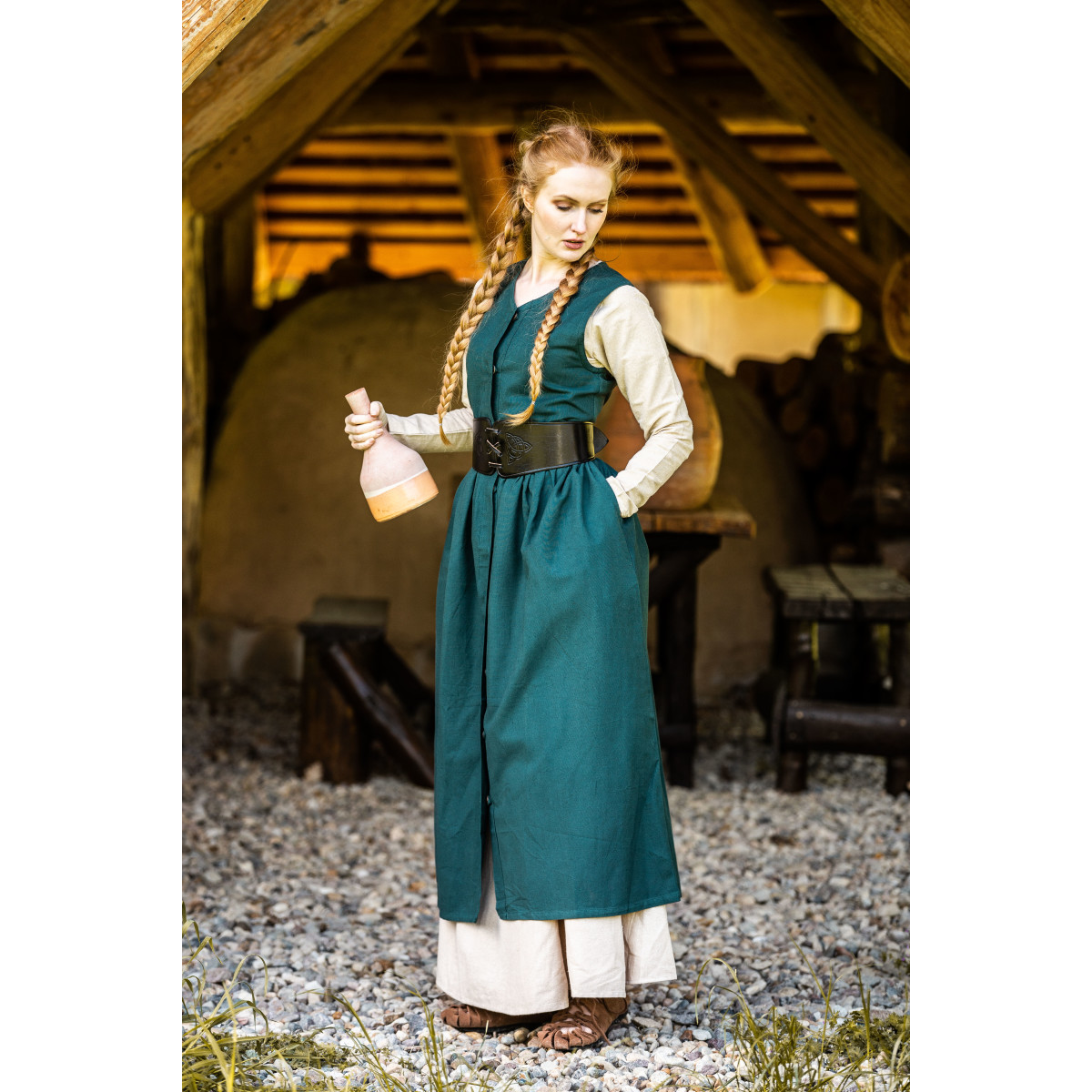 https://www.leonardo-carbone.com/media/image/product/7531/lg/medieval-peasant-dress-arlette-green~2.jpg