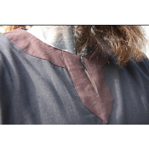 Short sleeve tunic with colour border "Richard" black/brown outlet colour