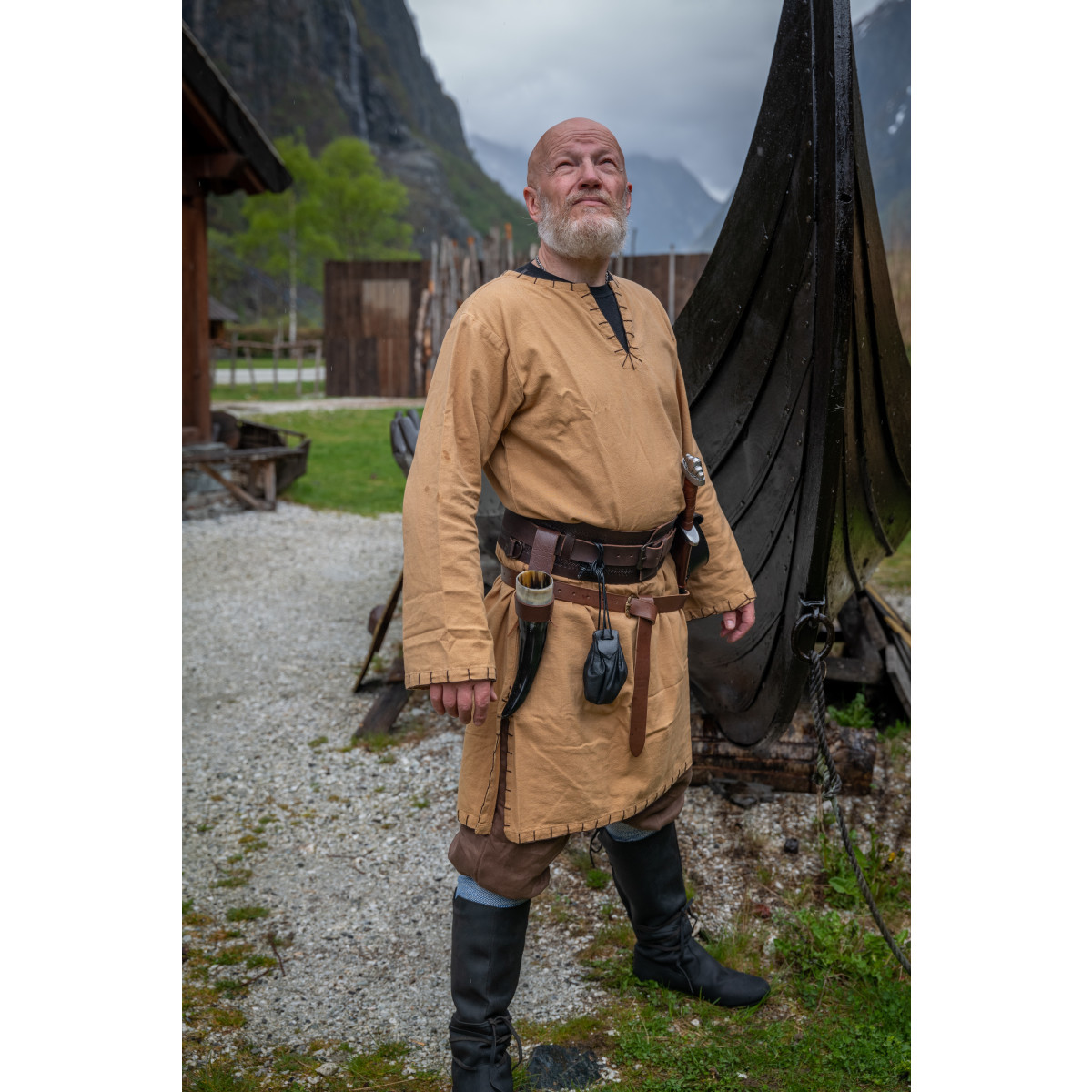 Viking tunic with embroidery Erwin Honey brown