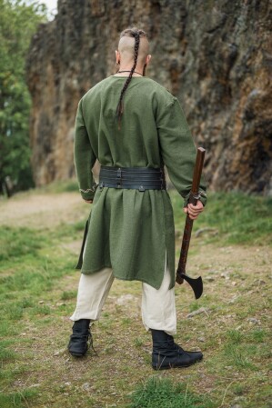 Tunique viking "Freki" avec broderie à la main Vert olive M