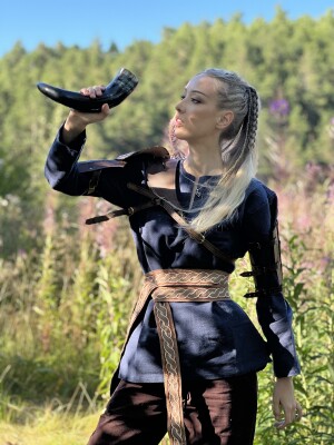Wikinger Gürtel "Elina" Braun