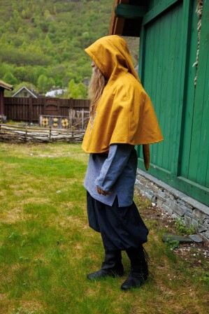 Wikinger Wollgugel "Bjomolf" Senfgelb