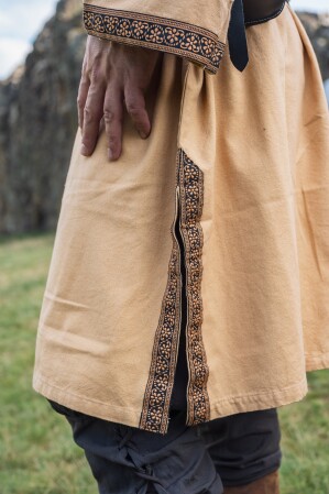 Tunic with border "Halvor" Honey brown XS