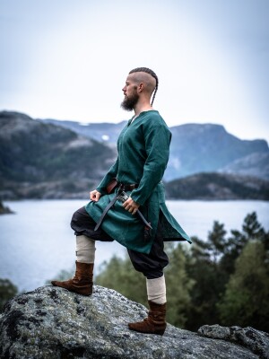Viking linen tunic "Halvar" Green XXXL