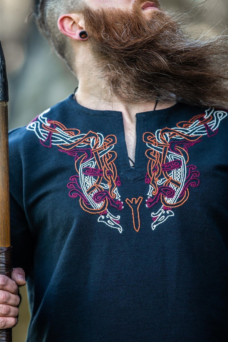Tunique viking "Snorri" avec broderie manuelle sty