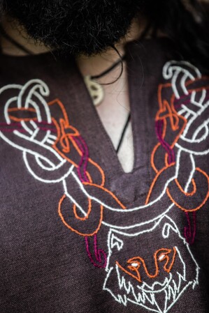Viking tunic "Freki" with hand embroidery Brown XXL