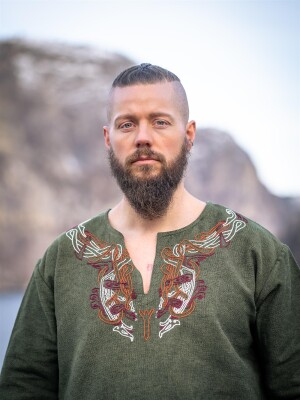 Tunica vichinga "Snorri" con ricamo a mano in stile Urnes Verde M